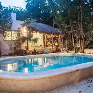 https://buena-onda-residence.allrivieramayahotels.com